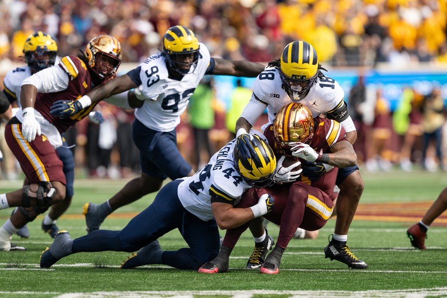 The AP poll has UCLA ninth and skips Michigan. The ratings cannot tell them apart